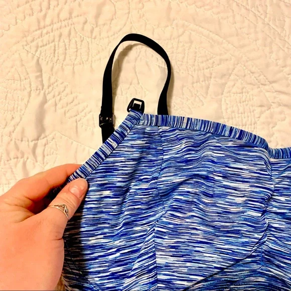 Motherhood Maternity Sports Bra / Clip Down Nursing Bra in Blue Space Dye - Picture 4 of 6